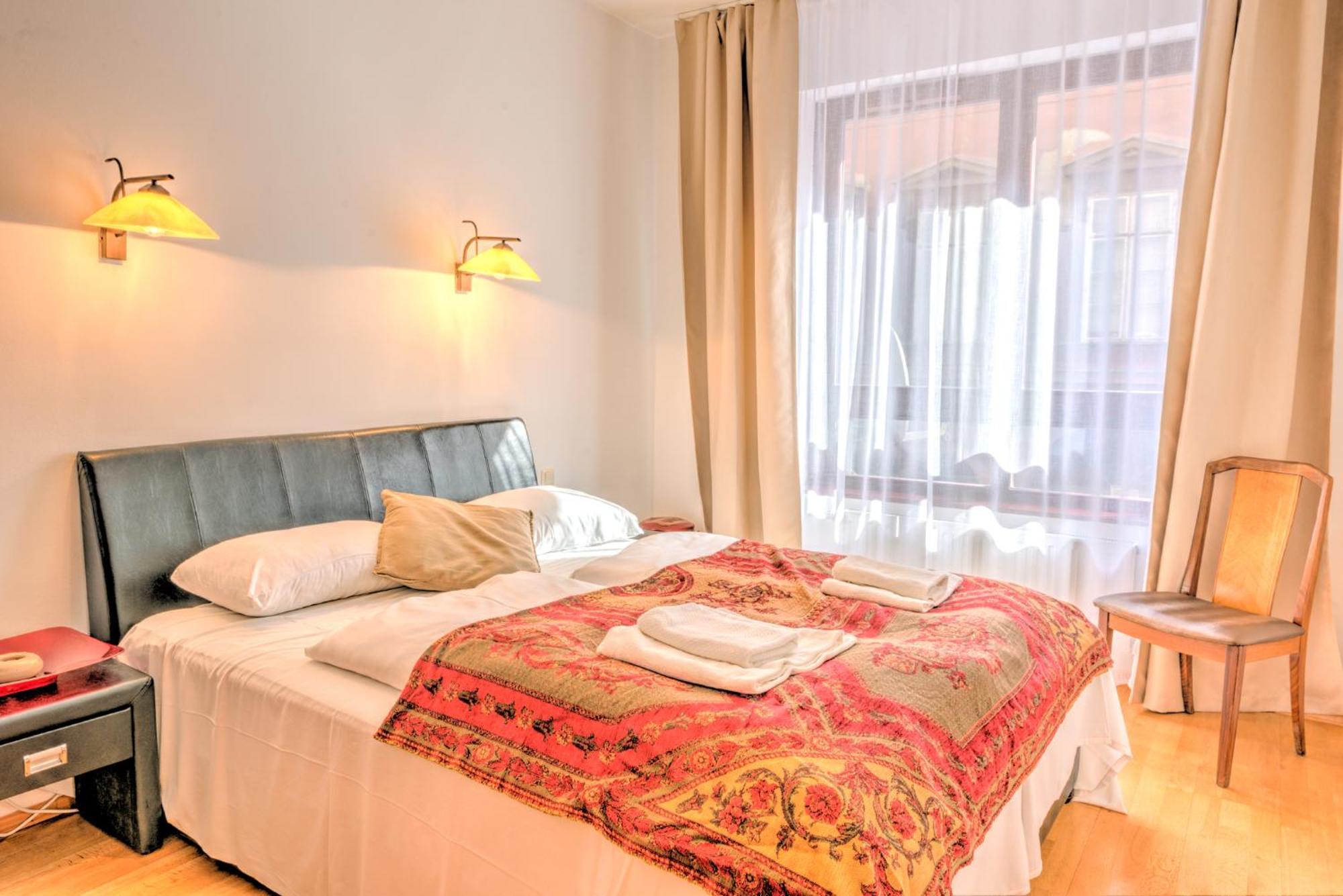 Central Downtown Apartments บูดาเปสต์ ภายนอก รูปภาพ