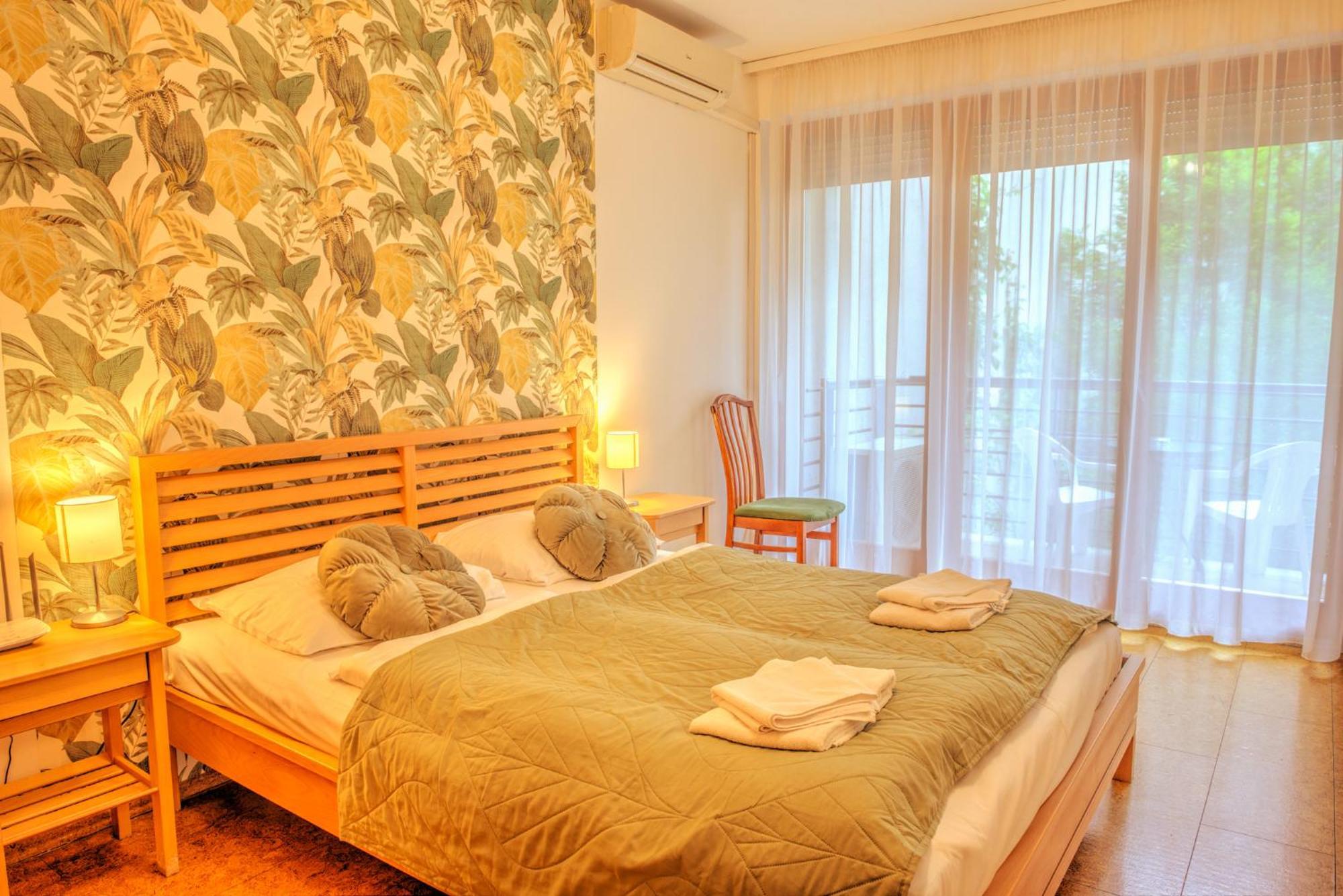 Central Downtown Apartments บูดาเปสต์ ภายนอก รูปภาพ